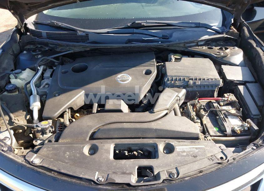 Photo 10 of 2015 Nissan Altima 2.5 S (VIN 1N4AL3AP9FC162330)