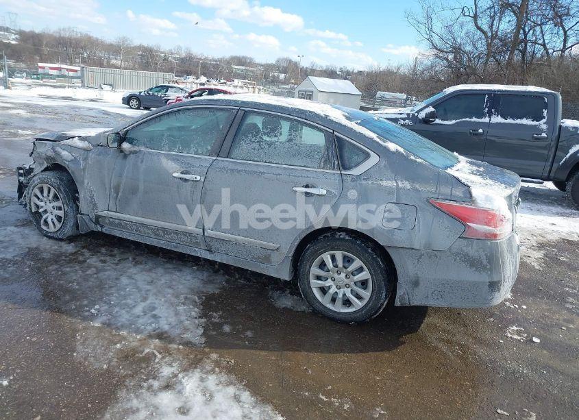 Photo 3 of 2015 Nissan Altima 2.5 S (VIN 1N4AL3AP9FC168211)