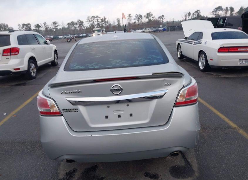 Photo 16 of 2015 Nissan Altima 2.5 SV (VIN 1N4AL3AP9FC174235)
