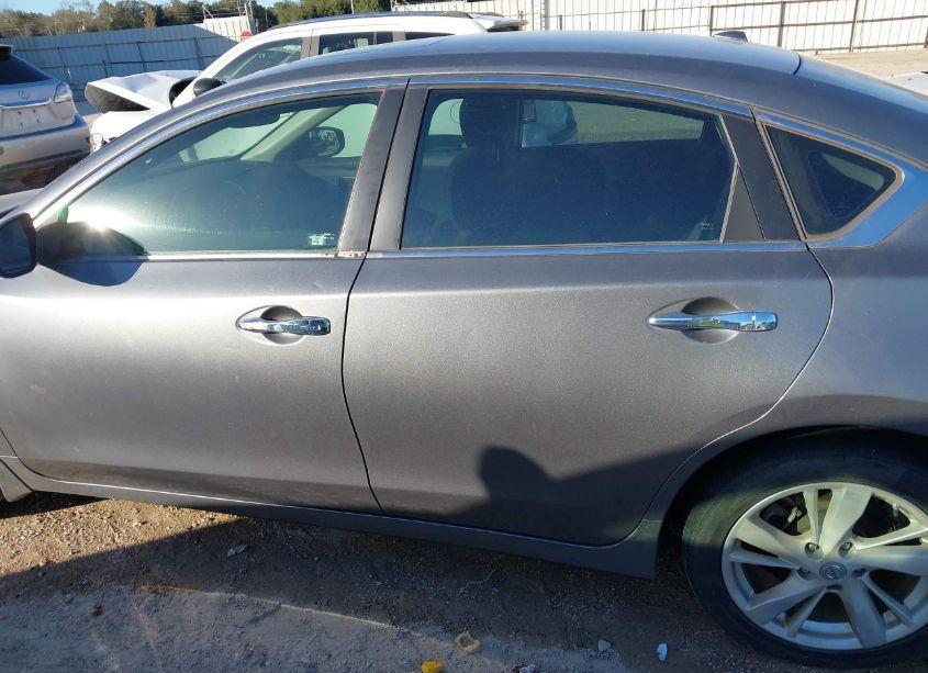 Photo 14 of 2015 Nissan Altima 2.5 SV (VIN 1N4AL3AP9FC193481)