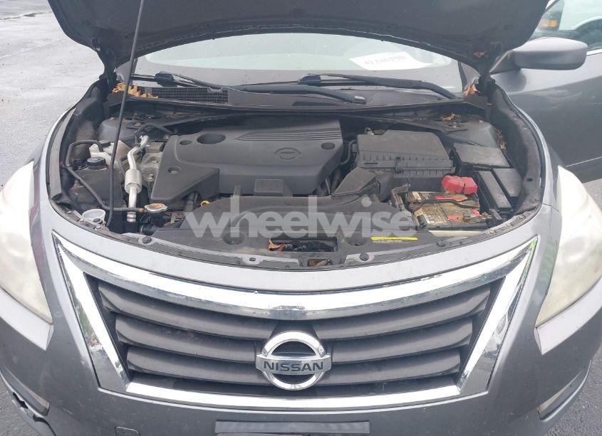 Photo 10 of 2015 Nissan Altima 2.5 S (VIN 1N4AL3AP9FC193562)