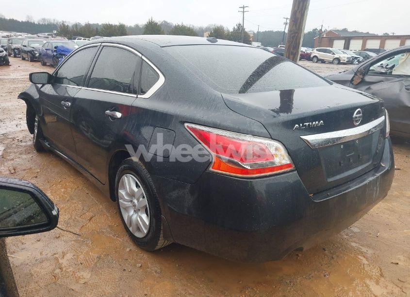 Photo 3 of 2015 Nissan Altima 2.5 S (VIN 1N4AL3AP9FC195828)