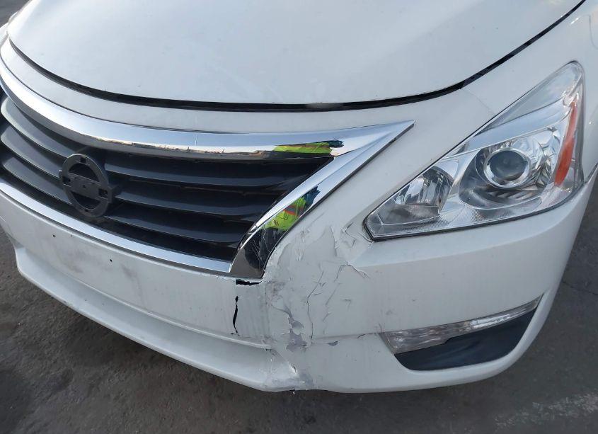 Photo 6 of 2015 Nissan Altima 2.5 (VIN 1N4AL3AP9FC204950)