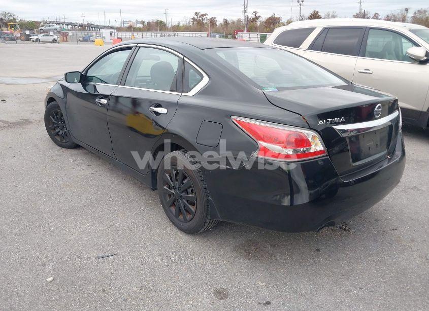 Photo 3 of 2015 Nissan Altima 2.5 S (VIN 1N4AL3AP9FC207461)