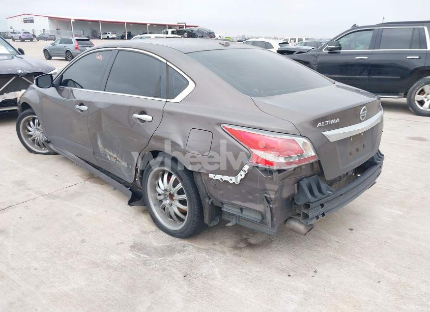 Photo 6 of 2015 Nissan Altima 2.5/2.5 S/2.5 SL/2.5 SV (VIN 1N4AL3AP9FC215334)