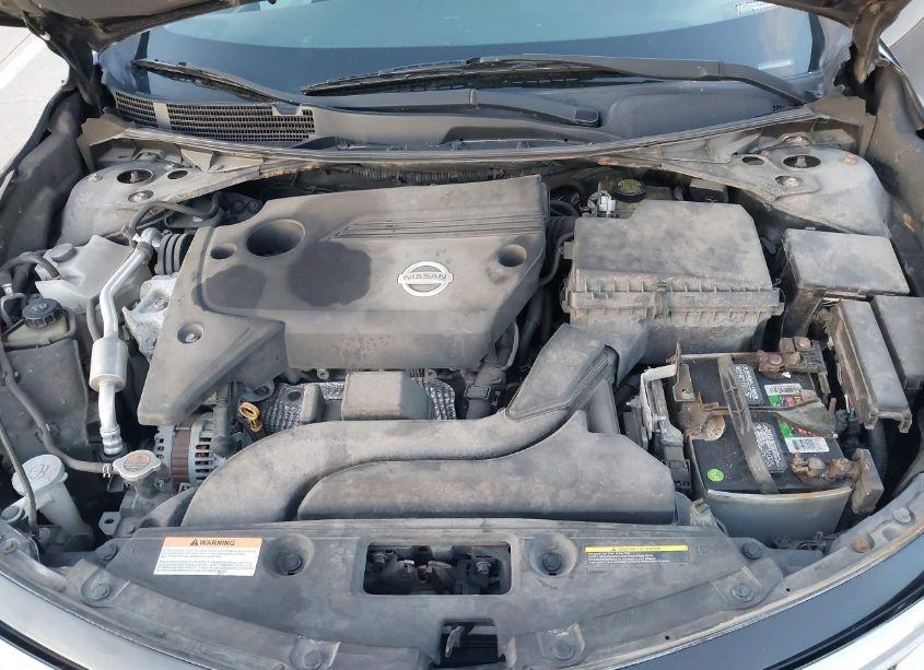 Photo 10 of 2015 Nissan Altima 2.5 S (VIN 1N4AL3AP9FC222266)