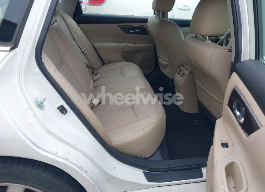 Photo 8 of 2015 Nissan Altima 2.5 SL (VIN 1N4AL3AP9FC226270)