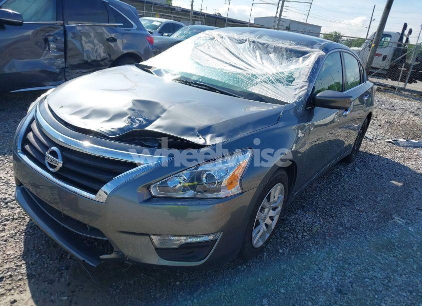 Photo 2 of 2015 Nissan Altima 2.5/2.5 S/2.5 SL/2.5 SV (VIN 1N4AL3AP9FC237477)
