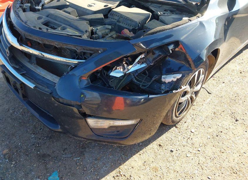 Photo 12 of 2015 Nissan Altima 2.5/2.5 S/2.5 SL/2.5 SV (VIN 1N4AL3AP9FC240363)