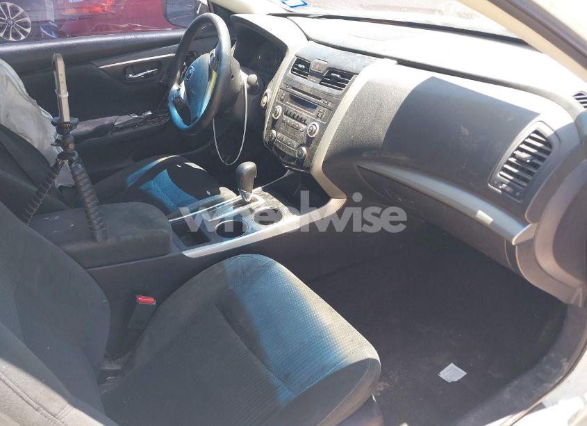 Photo 5 of 2015 Nissan Altima 2.5/2.5 S/2.5 SL/2.5 SV (VIN 1N4AL3AP9FC242274)