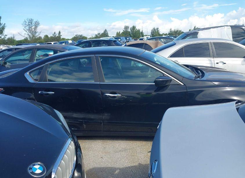 Photo 14 of 2015 Nissan Altima 2.5 S (VIN 1N4AL3AP9FC254523)