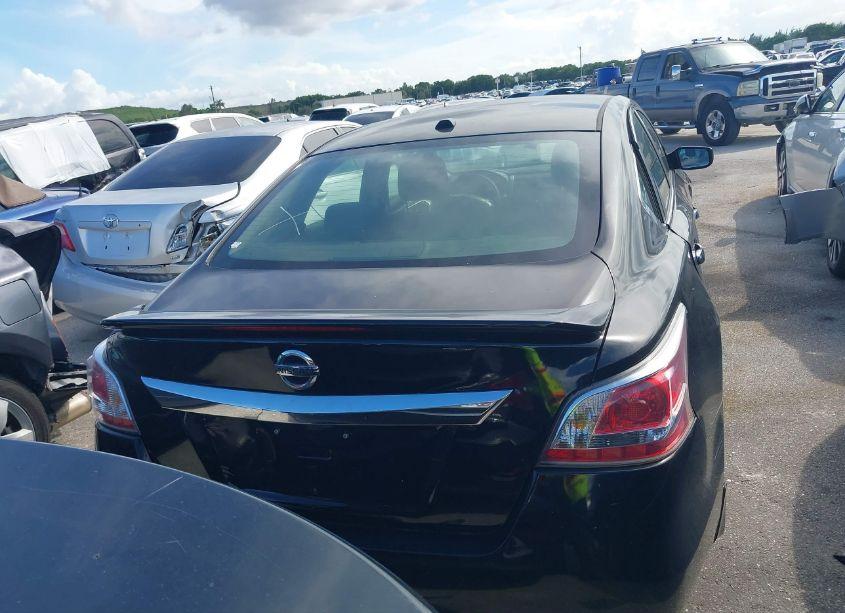 Photo 16 of 2015 Nissan Altima 2.5 S (VIN 1N4AL3AP9FC254523)