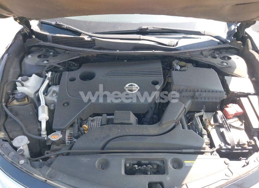 Photo 10 of 2015 Nissan Altima 2.5 S (VIN 1N4AL3AP9FC264758)