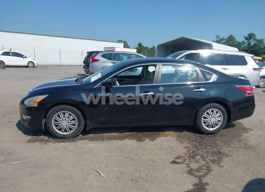 Photo 14 of 2015 Nissan Altima 2.5 S (VIN 1N4AL3AP9FC264758)