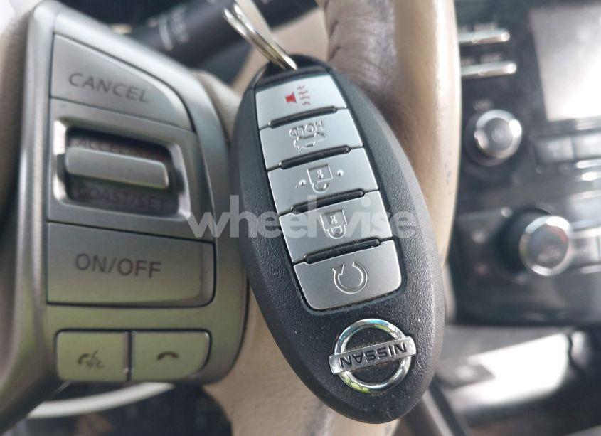 Photo 11 of 2015 Nissan Altima 2.5 SV (VIN 1N4AL3AP9FC266638)