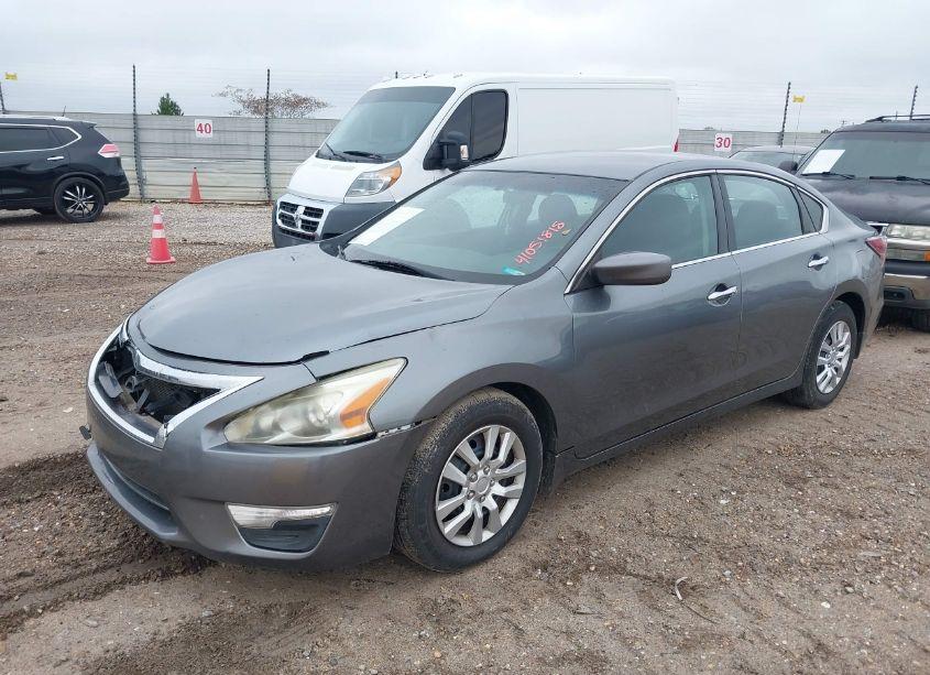 Photo 2 of 2015 Nissan Altima 2.5/2.5 S/2.5 SL/2.5 SV (VIN 1N4AL3AP9FC267207)