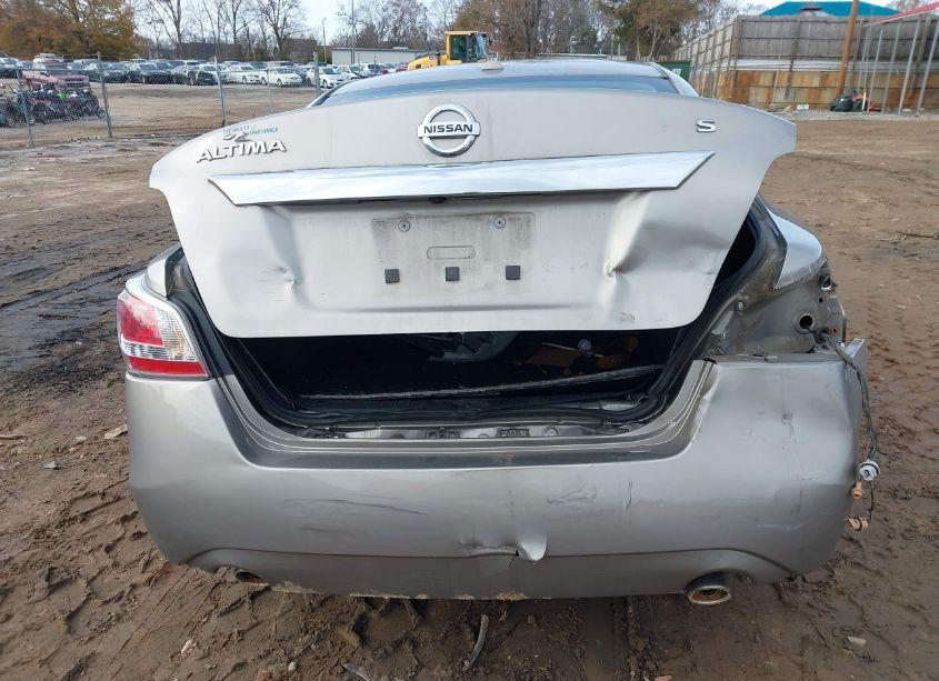 Photo 16 of 2015 Nissan Altima 2.5/2.5 S/2.5 SL/2.5 SV (VIN 1N4AL3AP9FC279874)