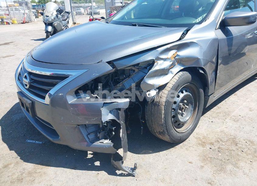 Photo 6 of 2015 Nissan Altima 2.5/2.5 S/2.5 SL/2.5 SV (VIN 1N4AL3AP9FC280586)