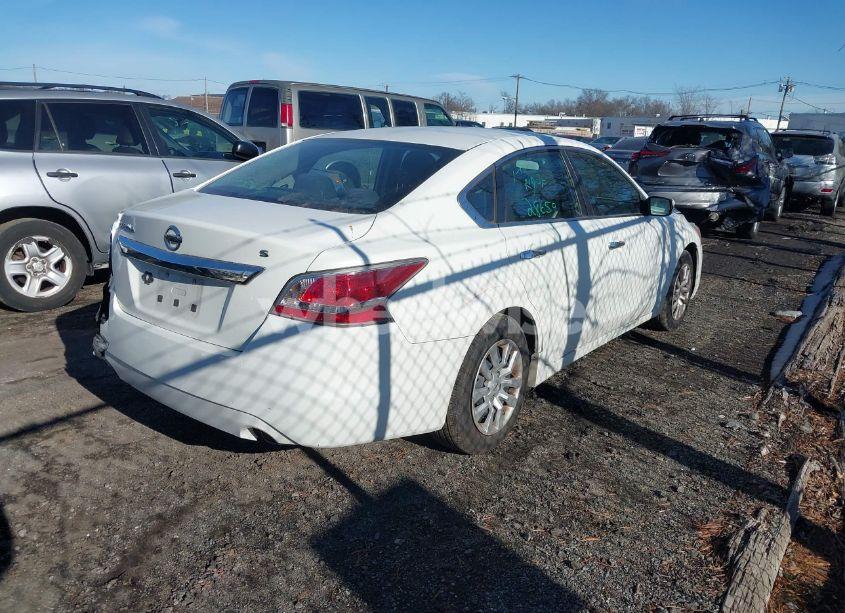 Photo 4 of 2015 Nissan Altima 2.5/2.5 S/2.5 SL/2.5 SV (VIN 1N4AL3AP9FC292365)