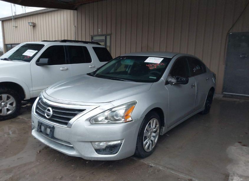 Photo 2 of 2015 Nissan Altima 2.5/2.5 S/2.5 SL/2.5 SV (VIN 1N4AL3AP9FC422161)