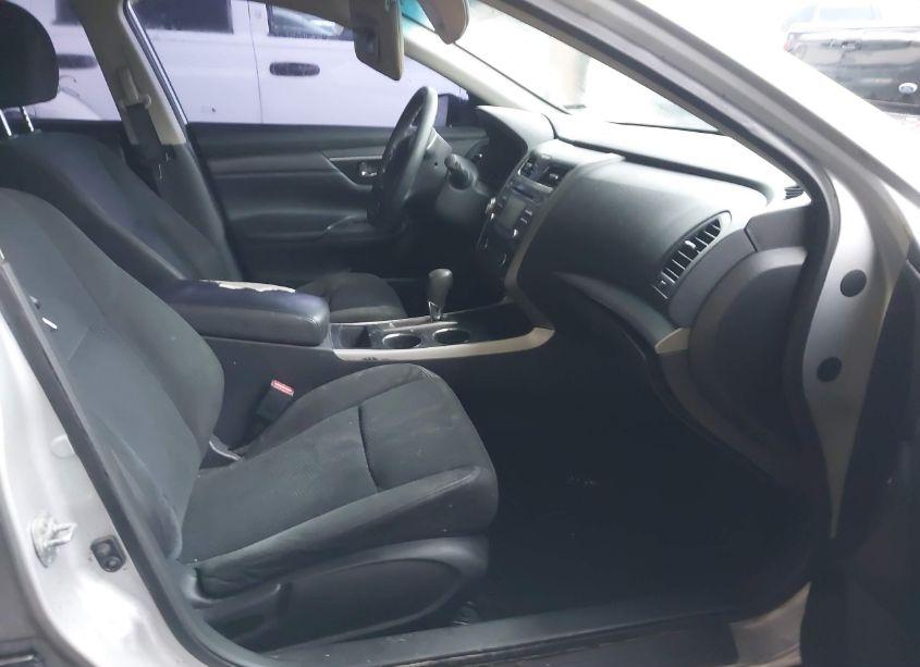 Photo 5 of 2015 Nissan Altima 2.5/2.5 S/2.5 SL/2.5 SV (VIN 1N4AL3AP9FC422161)