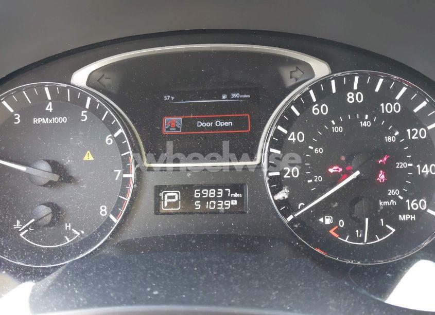 Photo 7 of 2015 Nissan Altima 2.5 SV (VIN 1N4AL3AP9FC425545)