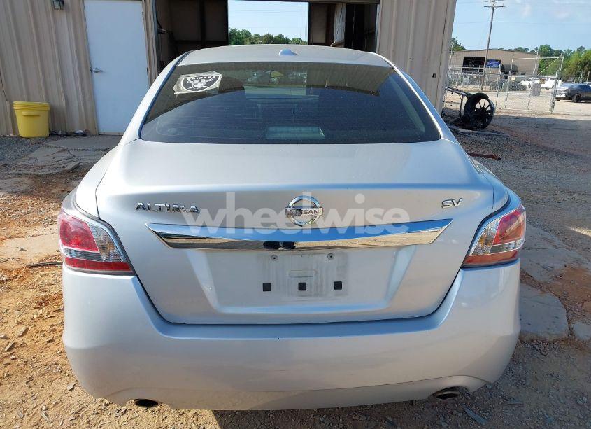 Photo 16 of 2015 Nissan Altima 2.5 SV (VIN 1N4AL3AP9FC428395)