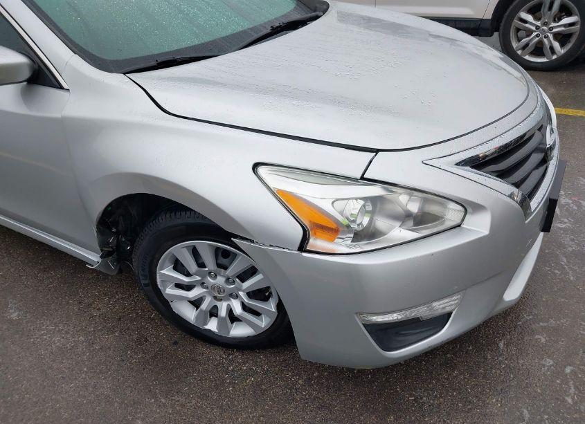 Photo 6 of 2015 Nissan Altima 2.5/2.5 S/2.5 SL/2.5 SV (VIN 1N4AL3AP9FC438800)