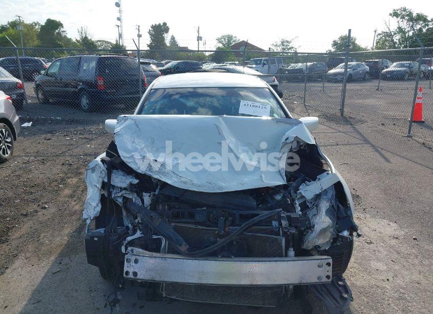 Photo 12 of 2015 Nissan Altima 2.5/2.5 S/2.5 SL/2.5 SV (VIN 1N4AL3AP9FC440062)