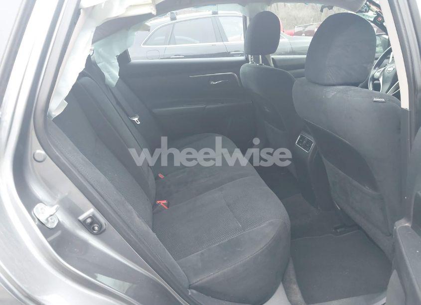 Photo 8 of 2015 Nissan Altima 2.5 SV (VIN 1N4AL3AP9FC445584)
