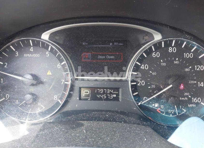 Photo 7 of 2015 Nissan Altima 2.5/2.5 S/2.5 SL/2.5 SV (VIN 1N4AL3AP9FC454124)