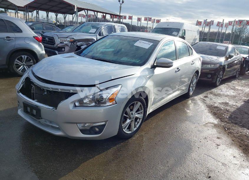 Photo 2 of 2015 Nissan Altima 2.5 SV (VIN 1N4AL3AP9FC459386)