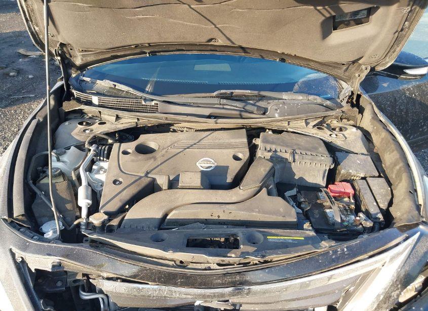 Photo 10 of 2015 Nissan Altima 2.5 SV (VIN 1N4AL3AP9FC466175)