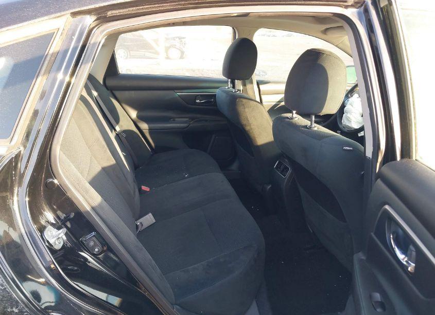 Photo 8 of 2015 Nissan Altima 2.5 SV (VIN 1N4AL3AP9FC466175)