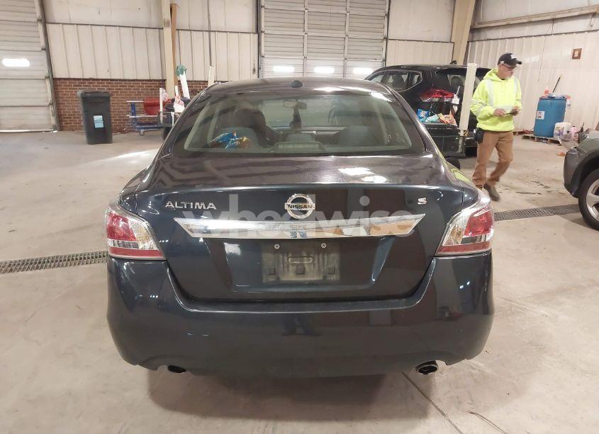 Photo 16 of 2015 Nissan Altima 2.5/2.5 S/2.5 SL/2.5 SV (VIN 1N4AL3AP9FC468279)