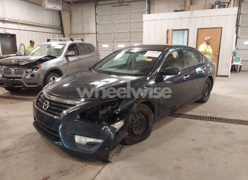 Photo 2 of 2015 Nissan Altima 2.5/2.5 S/2.5 SL/2.5 SV (VIN 1N4AL3AP9FC468279)