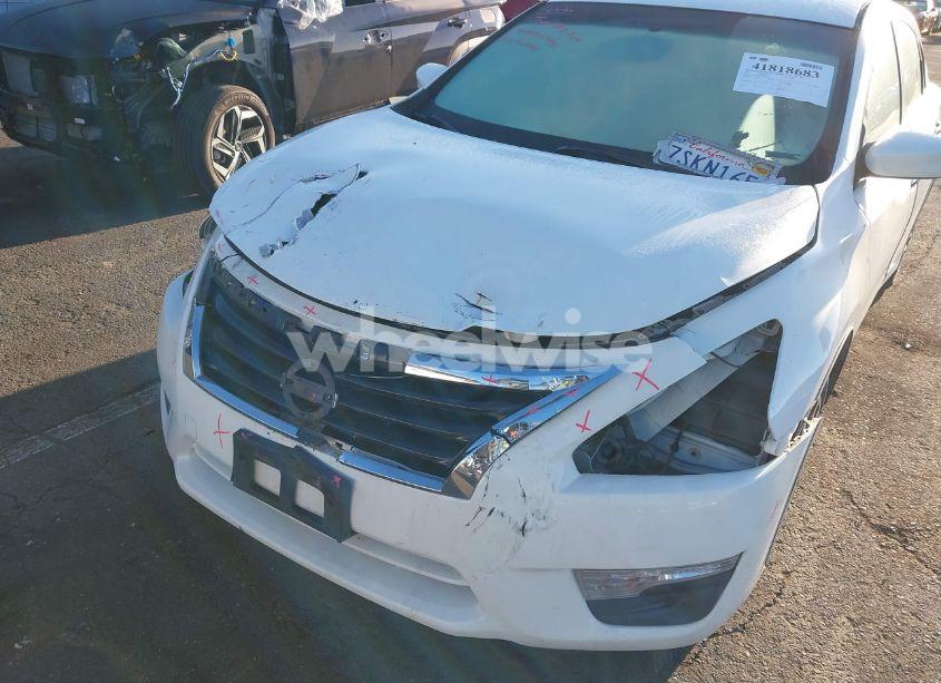 Photo 6 of 2015 Nissan Altima 2.5 (VIN 1N4AL3AP9FC476057)