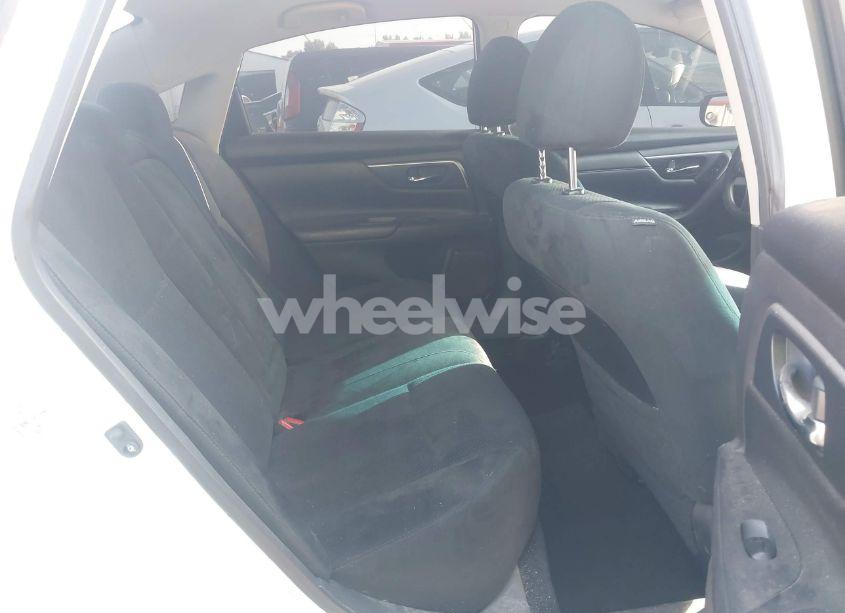 Photo 8 of 2015 Nissan Altima 2.5 S (VIN 1N4AL3AP9FC477449)