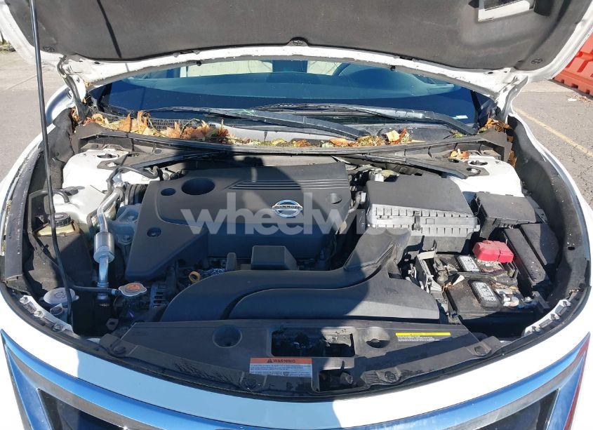 Photo 10 of 2015 Nissan Altima 2.5 SV (VIN 1N4AL3AP9FC479542)