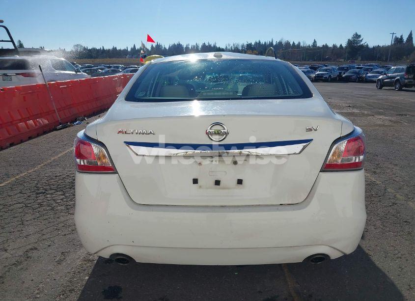 Photo 16 of 2015 Nissan Altima 2.5 SV (VIN 1N4AL3AP9FC479542)