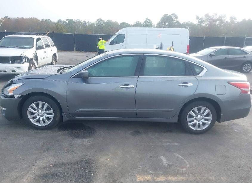 Photo 14 of 2015 Nissan Altima 2.5 S (VIN 1N4AL3AP9FC484594)