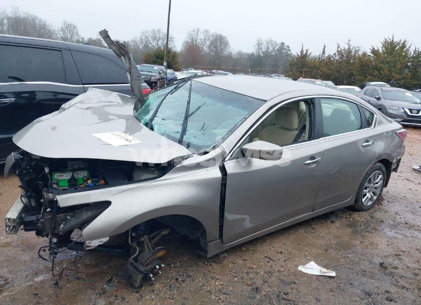 Photo 14 of 2015 Nissan Altima 2.5 S (VIN 1N4AL3AP9FC484885)