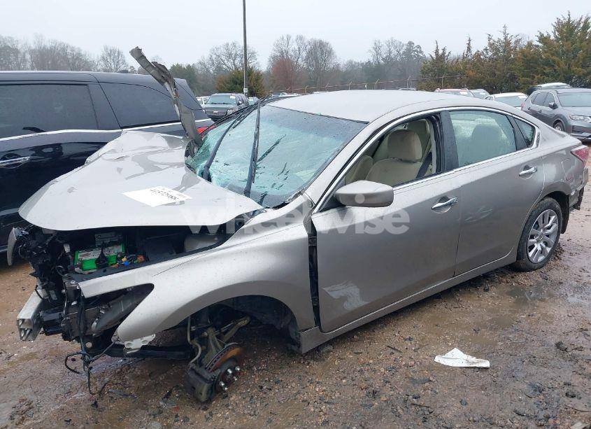 Photo 6 of 2015 Nissan Altima 2.5 S (VIN 1N4AL3AP9FC484885)