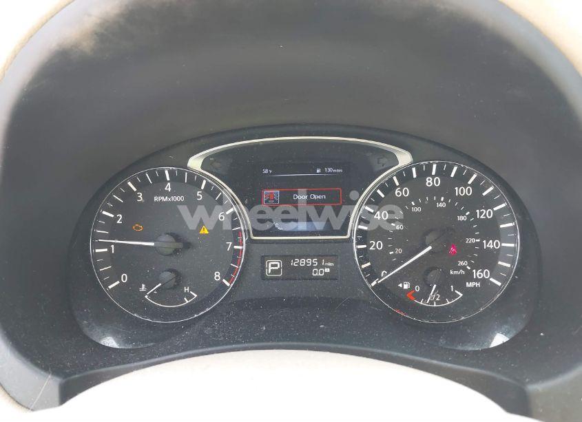 Photo 7 of 2015 Nissan Altima 2.5 SV (VIN 1N4AL3AP9FC487172)