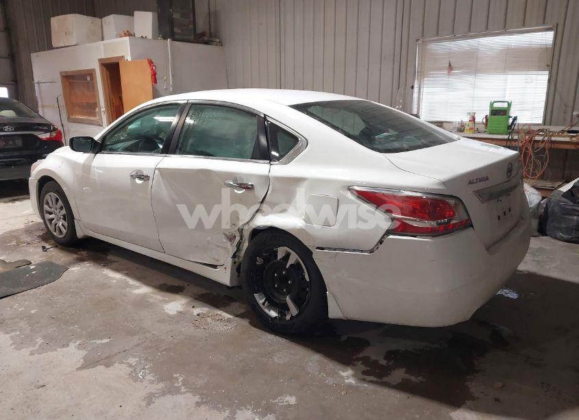 Photo 3 of 2015 Nissan Altima 2.5/2.5 S/2.5 SL/2.5 SV (VIN 1N4AL3AP9FC497037)