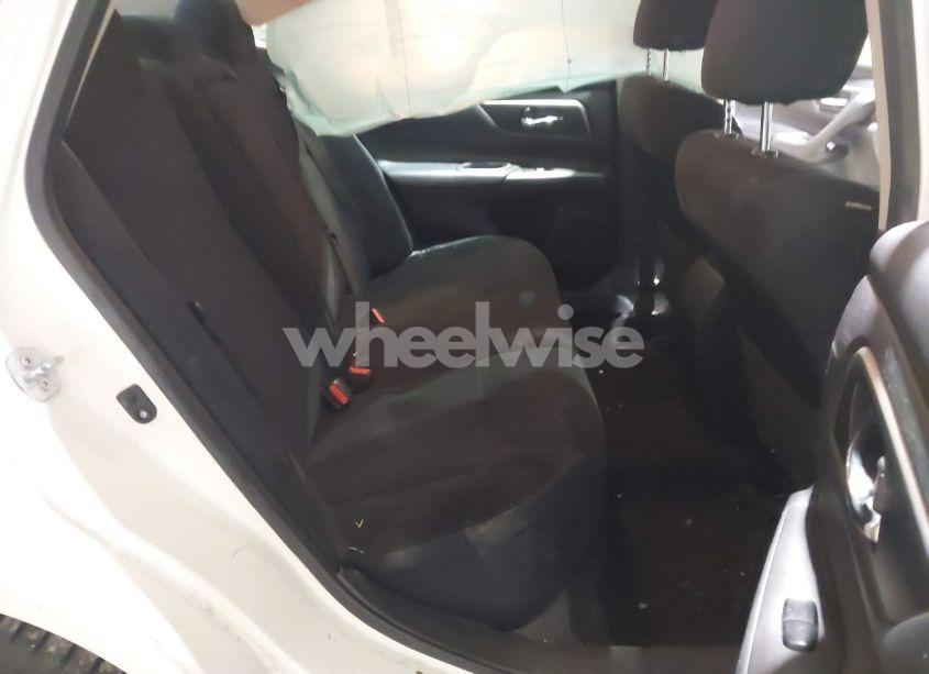 Photo 8 of 2015 Nissan Altima 2.5/2.5 S/2.5 SL/2.5 SV (VIN 1N4AL3AP9FC497037)