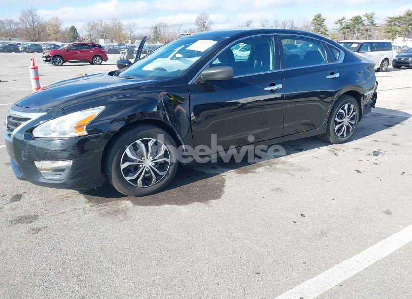 Photo 2 of 2015 Nissan Altima 2.5/2.5 S/2.5 SL/2.5 SV (VIN 1N4AL3AP9FC497359)