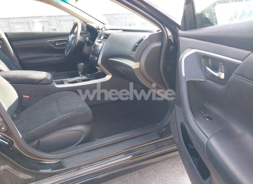 Photo 5 of 2015 Nissan Altima 2.5/2.5 S/2.5 SL/2.5 SV (VIN 1N4AL3AP9FC497359)
