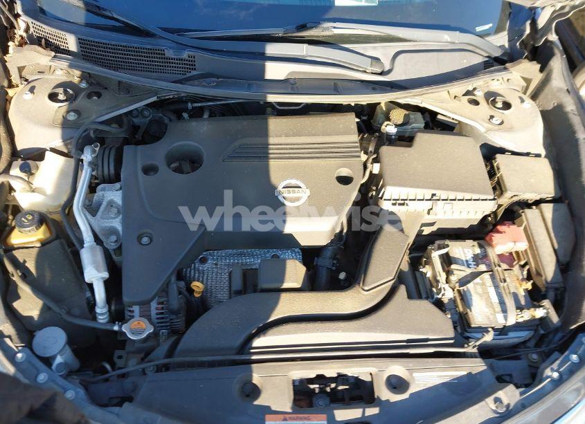 Photo 10 of 2015 Nissan Altima 2.5 SV (VIN 1N4AL3AP9FC498477)