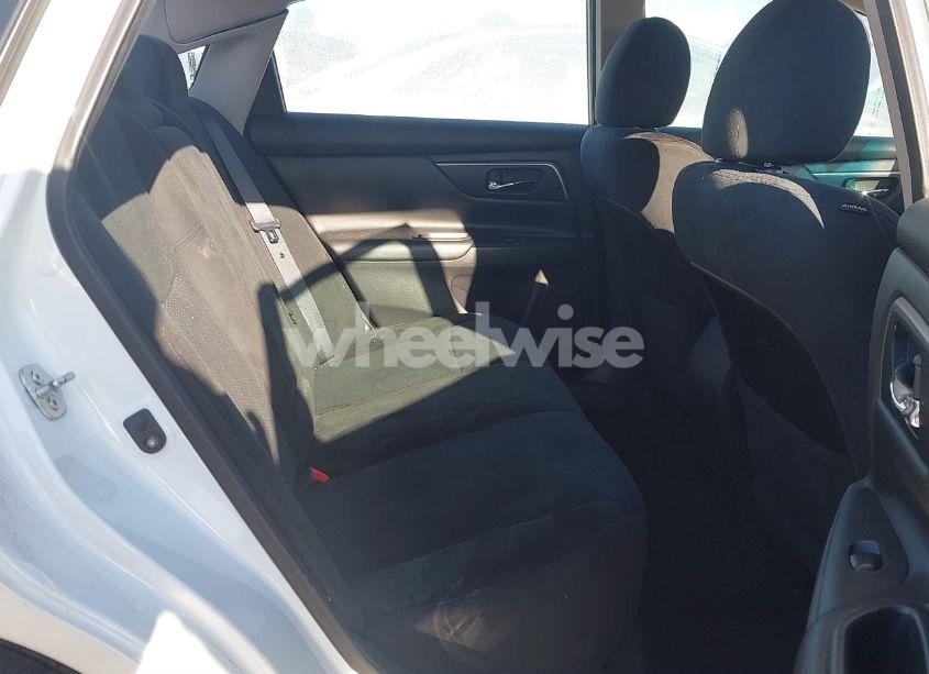 Photo 8 of 2015 Nissan Altima 2.5 S (VIN 1N4AL3AP9FC575610)